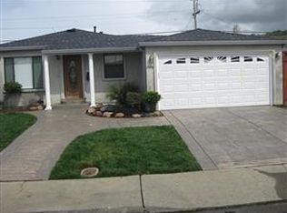 1006 Gateway Dr, Vallejo, CA 94589