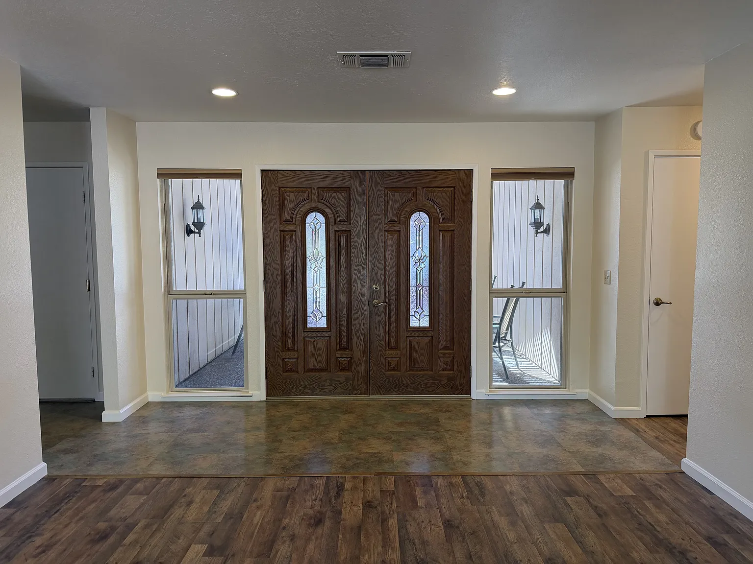 113 Riverview Court - 1 — Photo 4