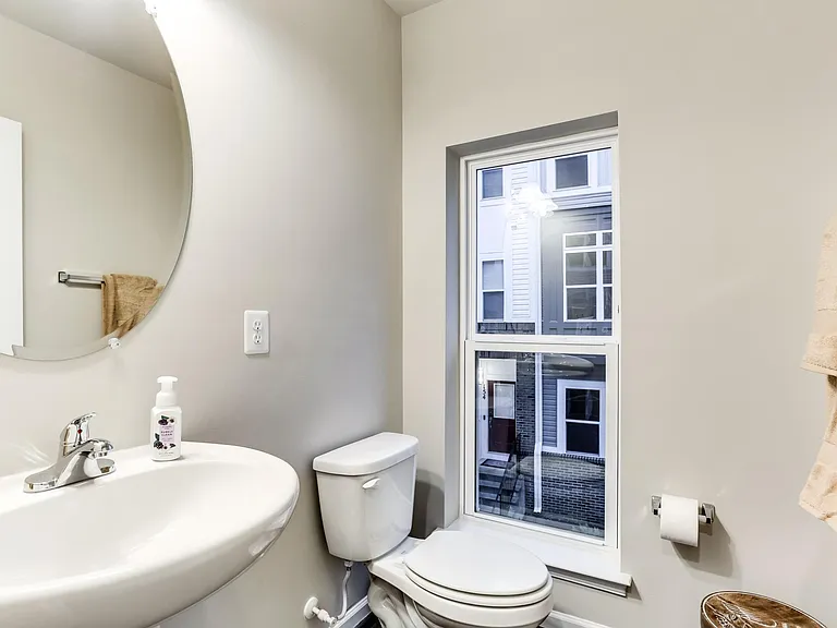 215 Wesley Brown Ln — Photo 19