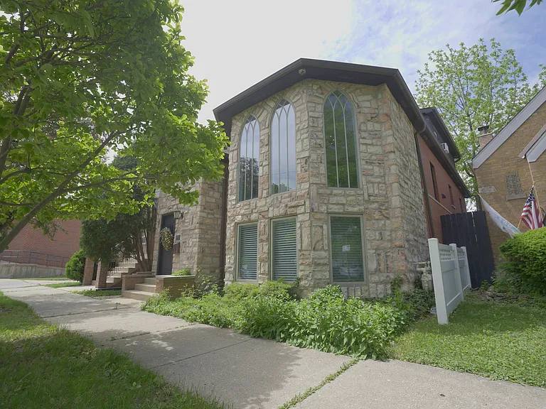 3916 N Osceola Ave #2 — Photo 2