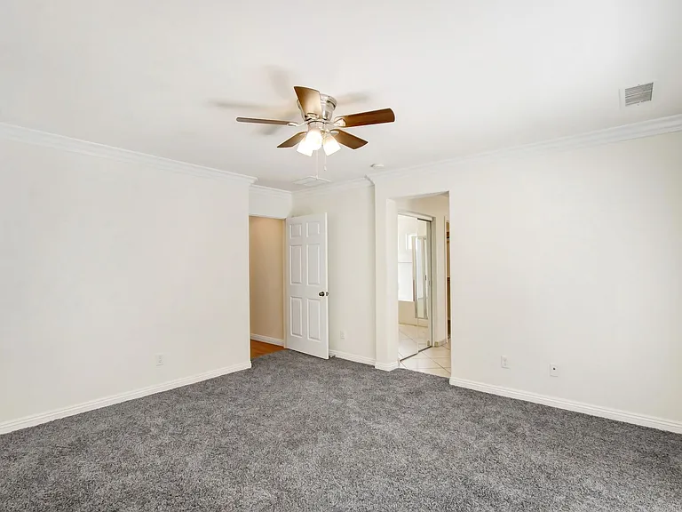 33561 Cedar Creek Ln — Photo 11