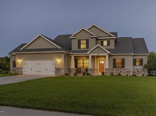 3301 Westhaven Trl, Kalamazoo, MI 49009