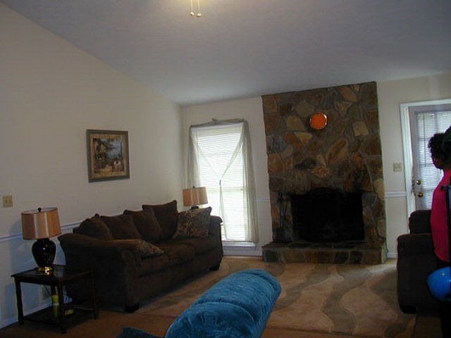 2nd image of 261 Saxon Woods Dr