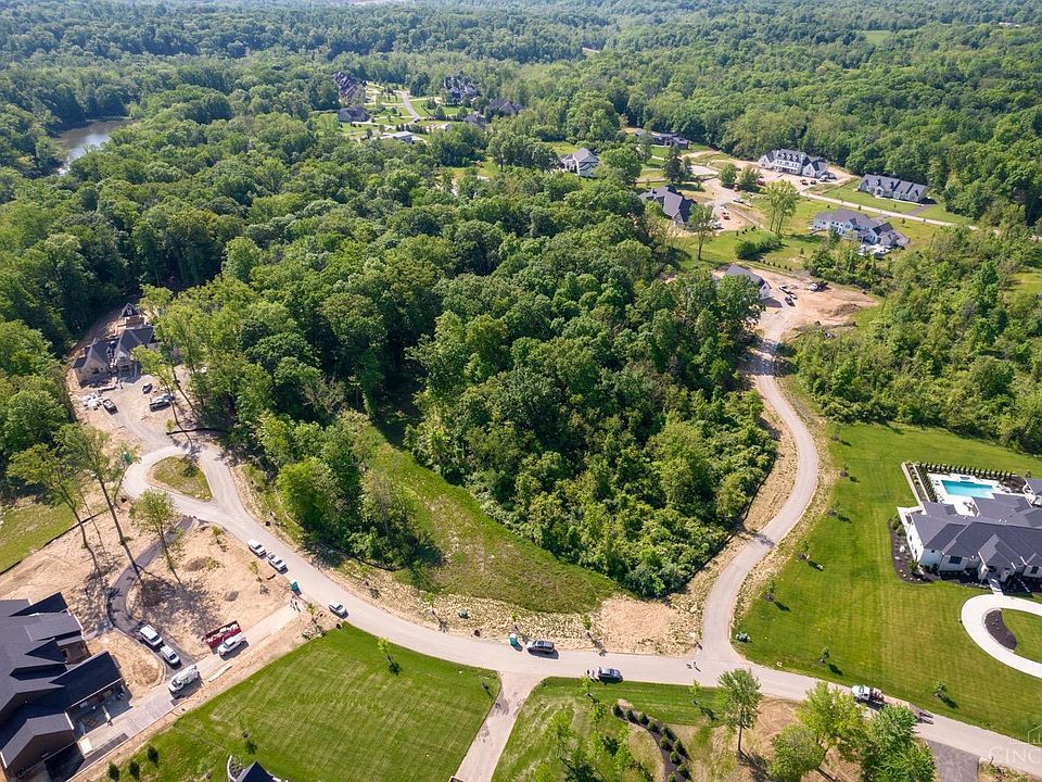 1st image of 10 Saddlewood Ln