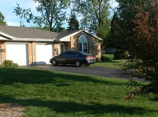 718 Red Deer Ln, Miamisburg, OH 45342