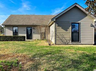 7331 Old Hinkleville Rd, West Paducah, KY 42086