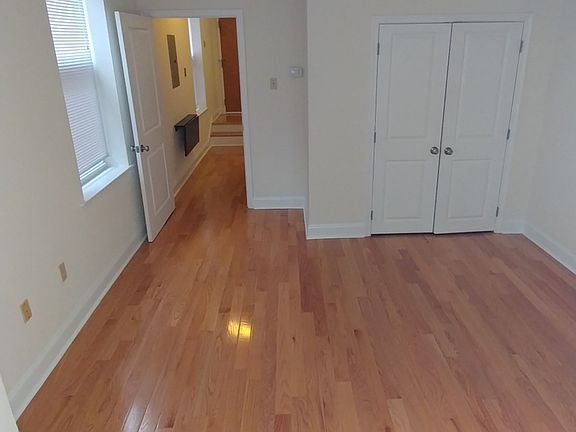 5th image of 2003 Fairmount Ave APT 2