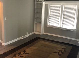 915 W Sycamore St, Carbondale, IL 62901