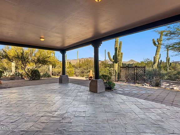 5th image of 41295 N CANYON SPRINGS Drive