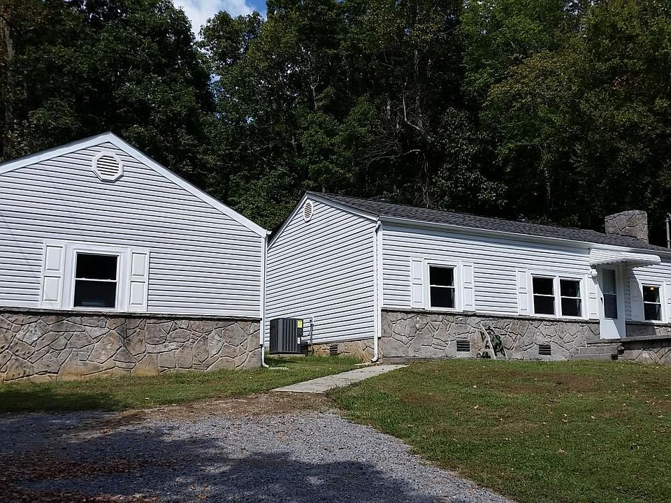 1st image of 4313 Valley View Dr