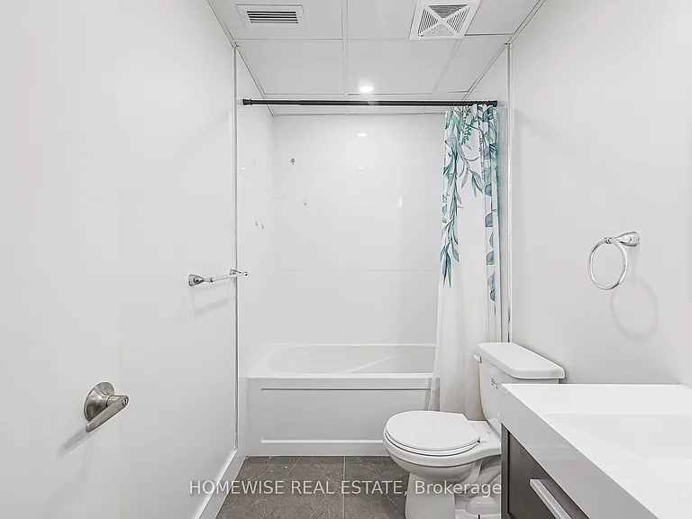 3020 Dundas St W #204 — Photo 21