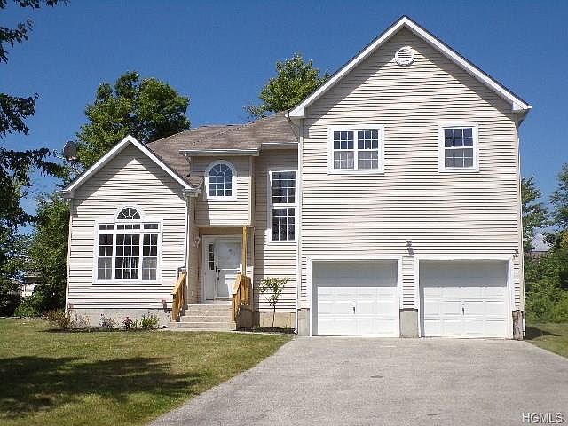 1st image of 46 Hibbing Way