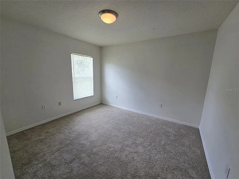 15305 Palomapark Ln — Photo 25
