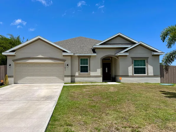 1721 SW Dove Lane, Port St Lucie, FL 34953