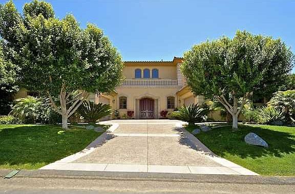 3rd image of 5817 Meadows Del Mar Dr