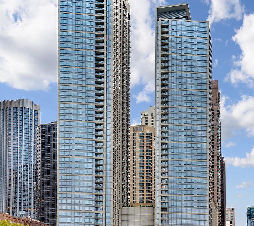 1st image of 600 N Lake Shore Dr APT 2012