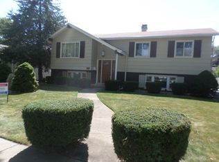 624 S Beverly Ave, Addison, IL 60101