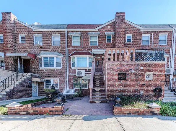 2721 Batchelder Street image 1 of 19