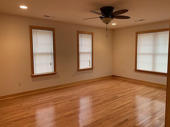 4th image of 7418 Moss Side Ave