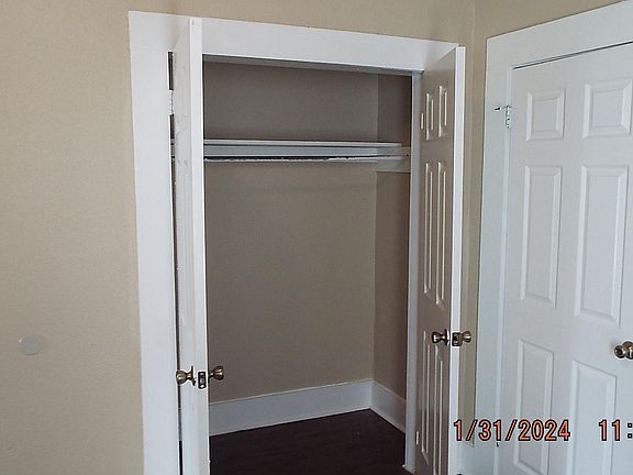 5th image of 514 E Ashby Pl