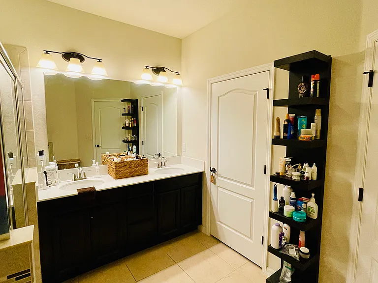 11233 Spring Point Cir — Photo 19