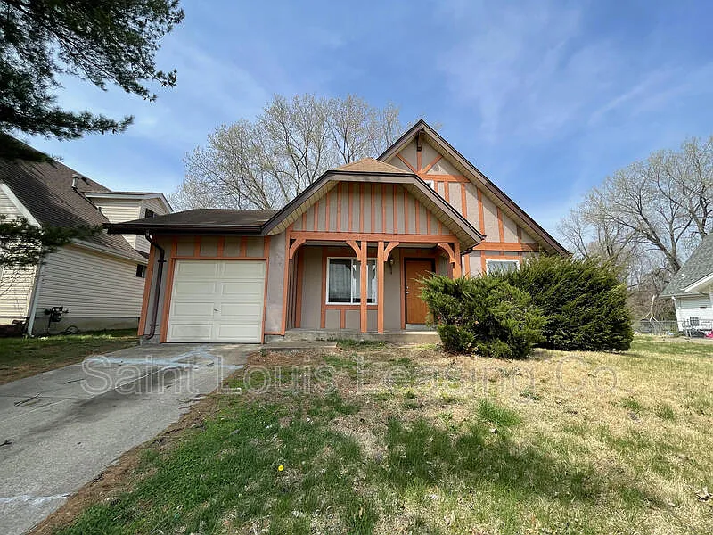 3195 Chicory Creek Ln photo 1