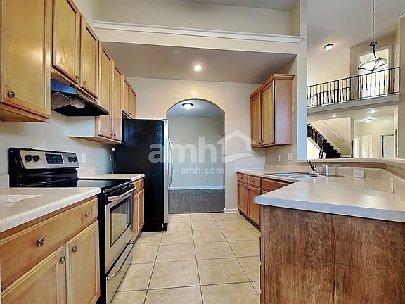 3rd image of 1587 Sutton Meadow Ln