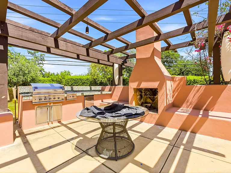 19567 Ardmore Ct — Photo 29