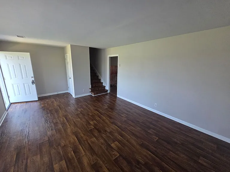 3214 Wilmoth Ct — Photo 3