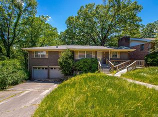 403 Pickwick Ln, N Little Rock, AR 72118