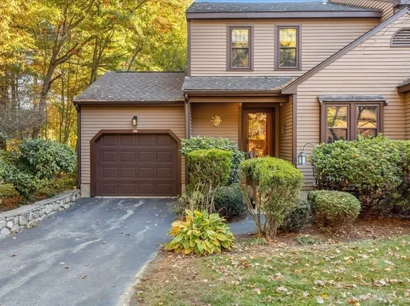 3 Hawthorne Vlg APT A, Franklin, MA 02038