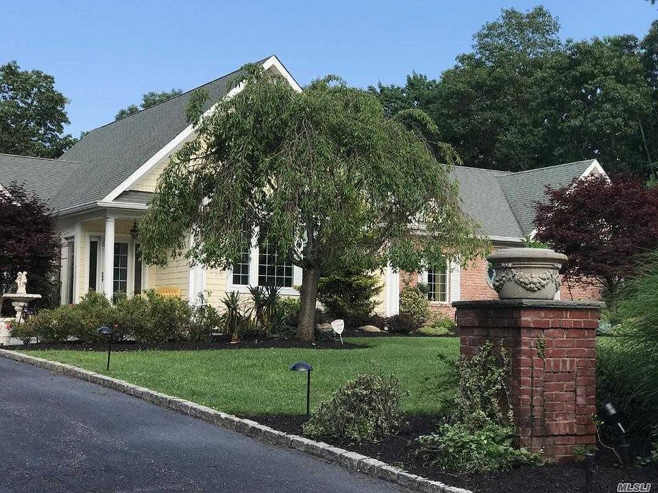 1st image of 3 Frances Ln