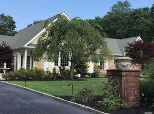 3 Frances Ln, Port Jefferson, NY 11777