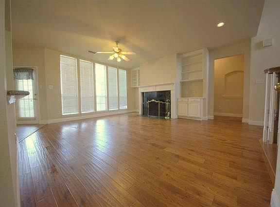 5th image of 5711 Aberdeen Dr