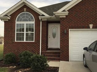 646 Village Creek Dr #A, Bowling Green, KY 42101