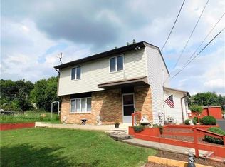 1237 Trapps Ln, Allentown, PA 18103