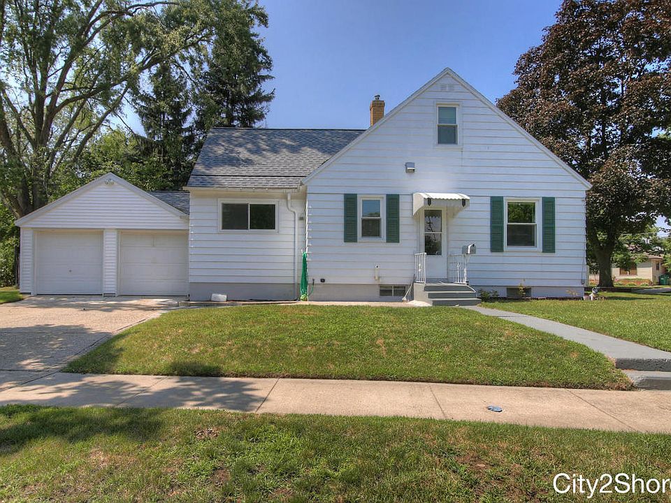 1st image of 3065 Birchwood Ave SW
