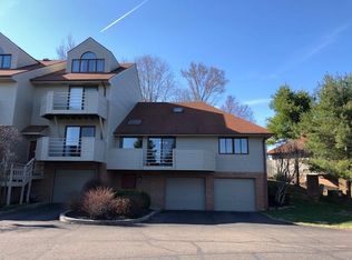 511 Townhouse Rd, Wheeling, WV 26003