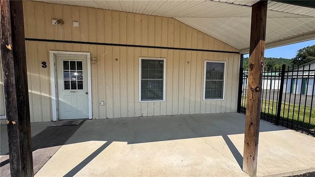 1 bed, 1.0 bath, 50452 sqft, $1,250 — Photo 1