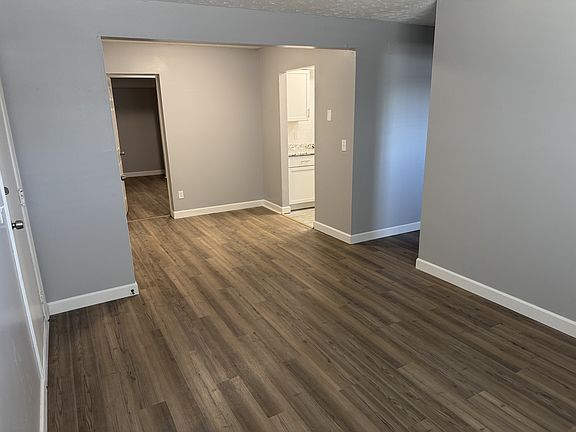 2nd image of 4911 Ash St APT 3