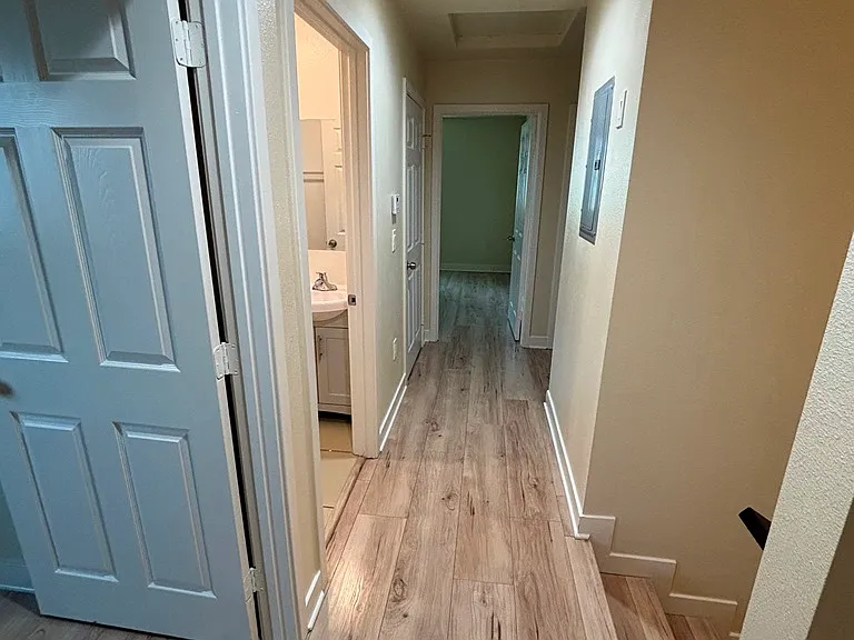 3910 Halldale Ave — Photo 9