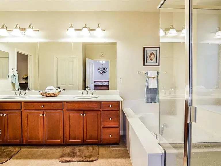 5230 Fioli Loop — Photo 13