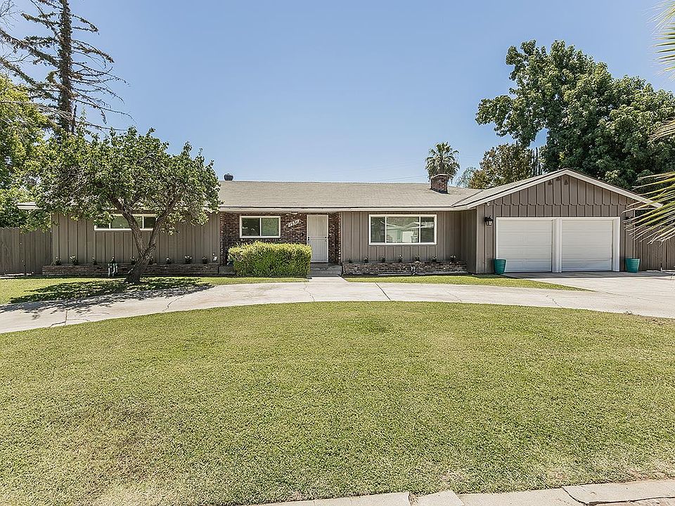 1st image of 1551 E Almendra Dr