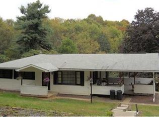 121 Scott St, New Brighton, PA 15066