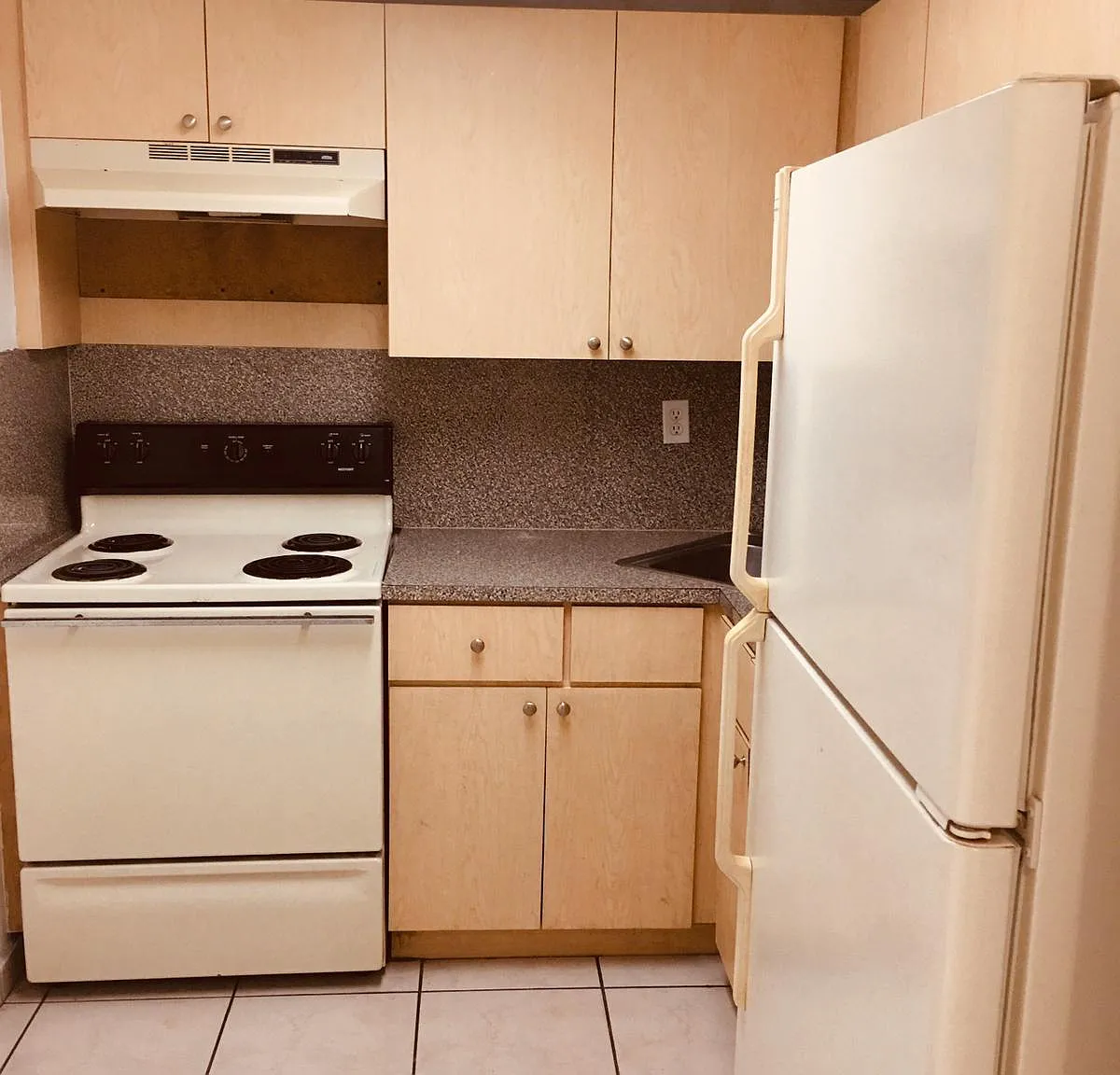 606 W 81 St # 309 (24O) - 1 — Photo 2