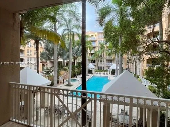 3001 NE 185th St, Aventura, FL