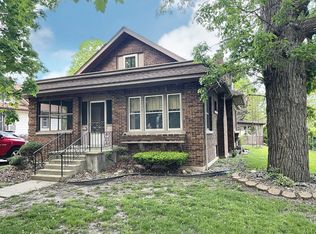 1184 S Osborn Ave, Kankakee, IL 60901