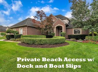 10144 Whitmore Bay Dr, Whitmore Lake, MI 48189