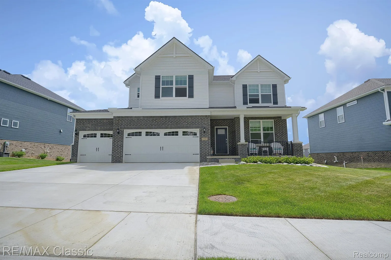 2785 Trillium Hills Dr photo 1
