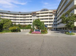 100 Harbor View Drive #651, Port Washington, NY 11050